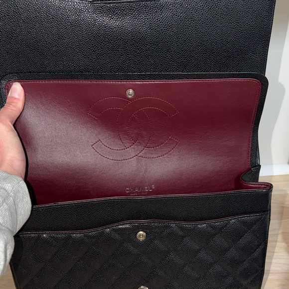 CHANEL Black Quilted Jumbo Leather Flap Shoulder Bag with Chain Strap- Caviar - Picture 8 of 12